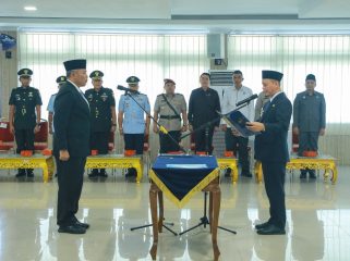 Walikota Agung Nugroho Lantik Ingot Ahmad Hutasuhut Sebagai Pj Sekdako.