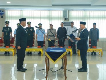 Walikota Agung Nugroho Lantik Ingot Ahmad Hutasuhut Sebagai Pj Sekdako.