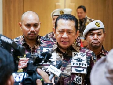 Bamsoet Ingatkan Para Elit Politik Jangan Saling Serang, Fokus Selamatkan Rakyat yang Terkena Bencana.