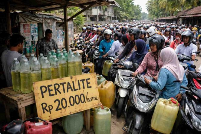 
					Pertalite Langka di Bagansiapiapi, Harga Melonjak Saat Momen Idul Fitri 1447 H