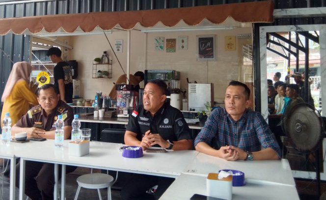
					Coffee Morning Penuh Keakraban, Kajari Rokan Hilir Perkuat Sinergi dengan Insan Pers Bagansiapiapi